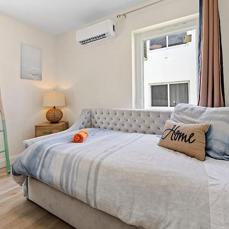 Enchanting Cozy Apartment 10 Min Away From Airport, Calle 8, Brickell, Coral Gables, The Beach And More! 마이애미 외부 사진